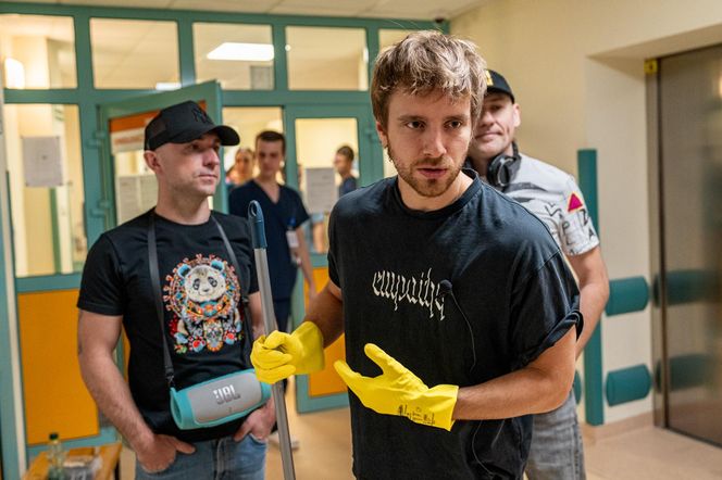 Maciej Musiał odwiedził pacjentów Uniwersyteckiego Szpitala Dziecięcego w Krakowie