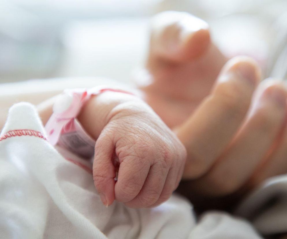 Wcześniak z kieleckiego okna życia wciąż w ciężkim stanie. Lekarze się nie poddają