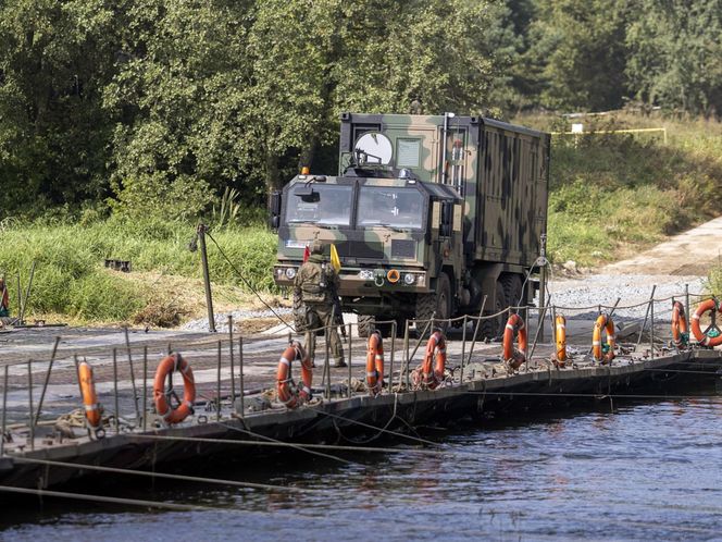 Ćwiczenia Żelazny Obrońca 25. Wojskowa przeprawa przez Narew pod Łomżą