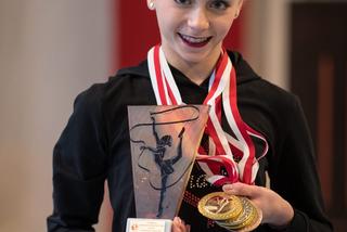 Emilia Komarewicz mistrzyni w gimnastyce artystycznej