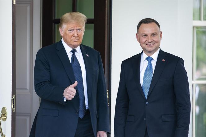 Generał ostrzega Polskę przed atakiem Putina. Pokazał zdjęcie Trumpa i Dudy