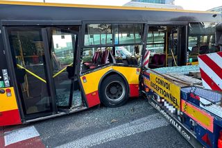 Wypadek autobus laweta