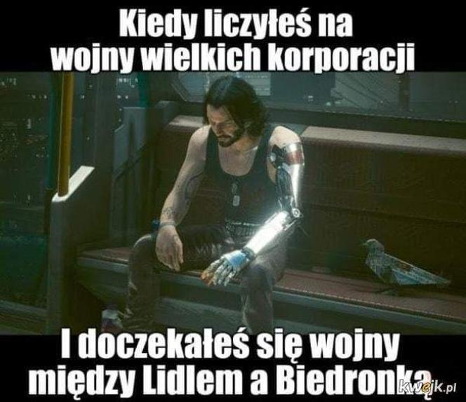Zacięta walka Biedronki i Lidla trwa. Memy o dyskontach zalały internet. Pękniesz ze śmiechu!
