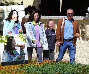 Cieżarna Dominika od Marcina Hakiela zajada się goframi i lodami