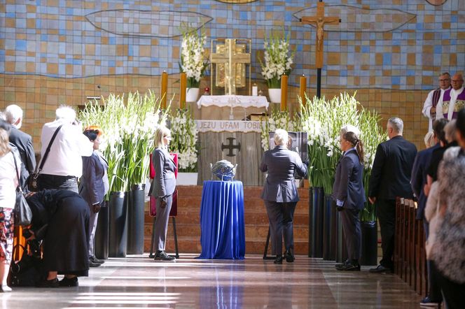 Pogrzeb Stanisława Soyki. Muzyka żegnają tłumy
