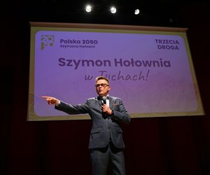 Hołownia mocno odpowiedział na słowa dziennikarza. Moja żona zginie, jeśli będzie konflikt zbrojny