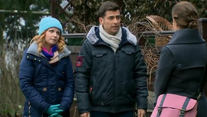 M jak miłość odc. 1132. Maja (Marta Kurzak), Ewa (Dominika Kluźniak), Marek (Kacper Kuszewski)