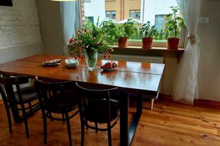 Poznali się przy silnikach F16. Przestronny dom pod Warszawą zaminili na starą kostkę PRL nad Kanałem Bydgoskim