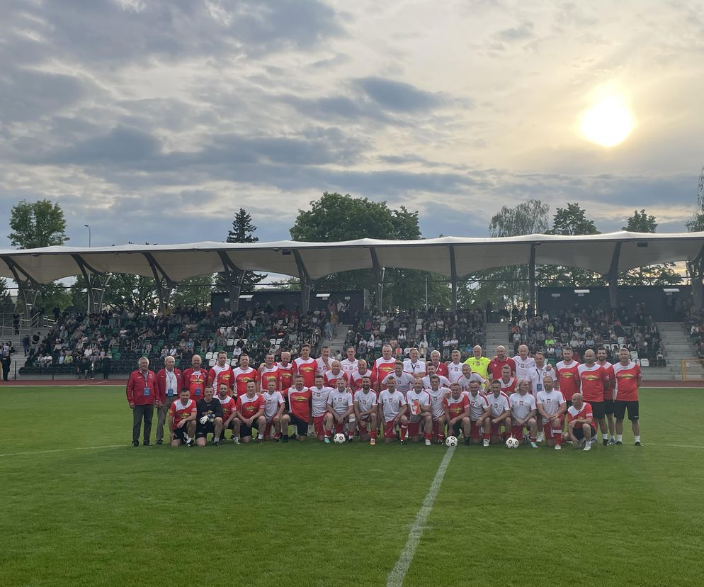 Uroczyste otwarcie stadionu w Starachowicach