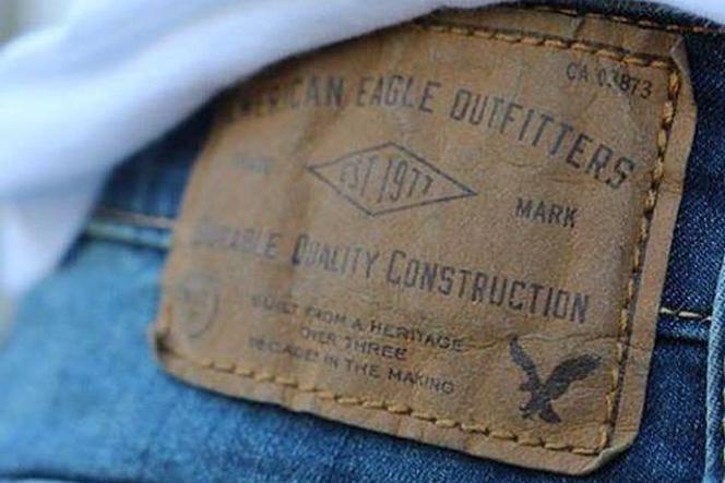 American Eagle Outfitters ZNIKA z Polski! Już nie kupicie ubrań tej marki