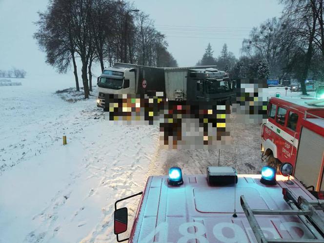 Kolizja TIR-ów na DK 8
