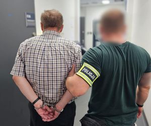 Zdewastował budynki sądów i kamienice. Odnaleziono sprawcę. Grozi mu 5 lat więzienia