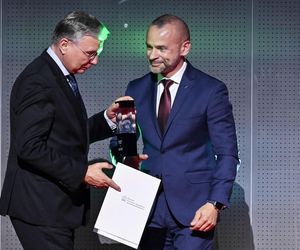 MSPO 2025 – Nagrody DEFENDER rozdane. Firma ICEYE wyróżniona nagrodą prezydenta