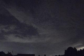 Ognista kula na niebie nad Mazowszem! Widziały ją dziesiątki osób, co to było?