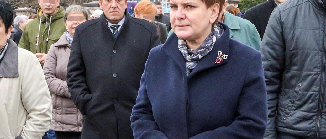 Beata Szydło z mężem na mszy