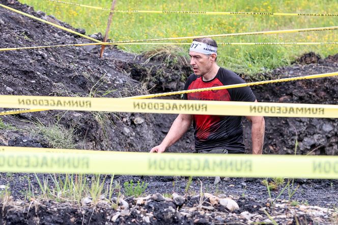 Runmageddon w Katowicach 2025. Błoto, pot i triumf na Hałdzie Kostuchna