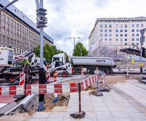 Parking podziemny pod placem Powstańców Warszawy w budowie