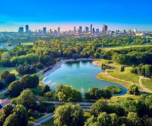 Najpiękniejszy park na świecie znajduje się w Warszawie? Ten Central Park wygląda jak z bajki Disneya