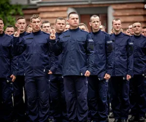 Śląska policja szuka nowych funkcjonariuszy. Możesz zarobić, ale tatuaże lepiej miej ukryte