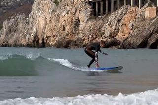 Lewandowska na surfingu