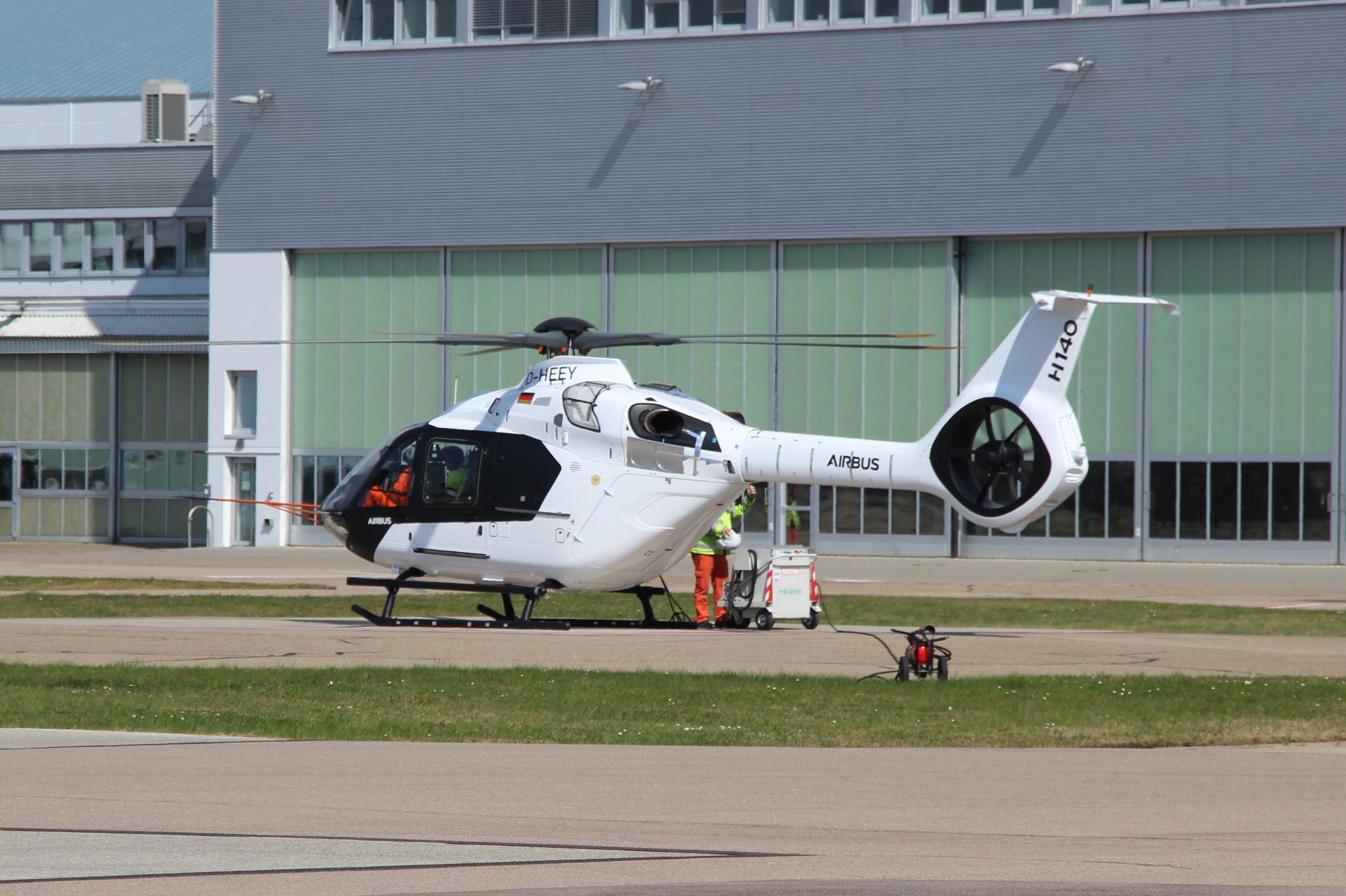 Prototyp Airbus Helicopters H140