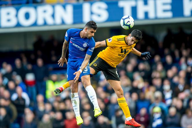 Raul Jimenez (z prawej) strzelił w tym sezonie dwa gole.