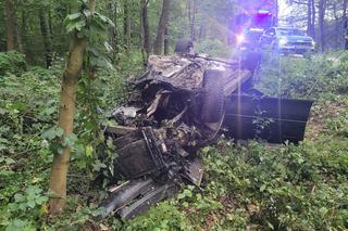 Śmiertelny wypadek pod Makowem Mazowieckim. Audi w strzępach, 31-latek nie żyje