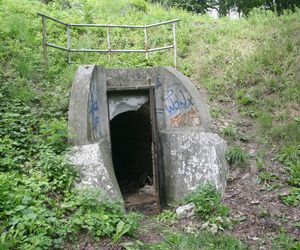 Oto najbardziej tajemnicze miejsce w Warszawie. Elizeum w parku Rydza-Śmigłego