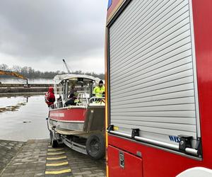 Dramat w Toruniu. Mężczyzna skoczył z mostu do Wisły. Trwa akcja poszukiwawcza