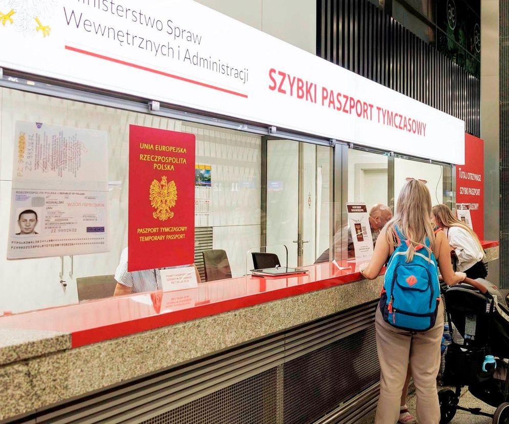 Kraków Airport. Cztery tysiące tymczasowych paszportów w rok działania punktu