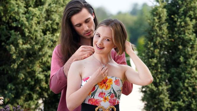 Barwy szczęścia odc. 2776. Sofia (Valeri Guliaieva), Cezary (Marcel Opaliński) 