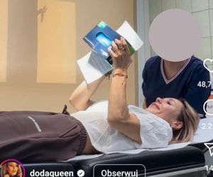 Doda na łóżku w szpitalu