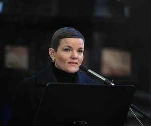 Pożegnali wielką damę polskiej kultury. Kidawa-Błońska przesłała piękny wieniec