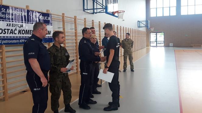 Dwaj uczniowie zasiądą w fotelach szefów policji w Rawiczu
