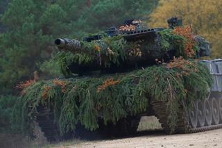 Ustawia się kolejka po niemieckie czołgi. Łotwa bierze przykład z Litwy i tylko... Leopardów brakuje