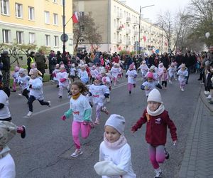 Mali i duzi pobiegli dla Polski! Druga edycja Ulicznych Biegów Niepodległości