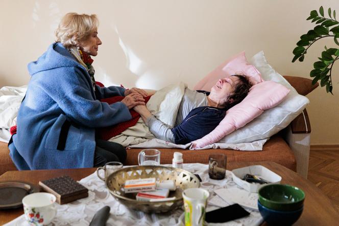 Na Wspólnej odc. 3632: Maria Zięba (Bożena Dykiel), Bożenka (Ewa Florczak)