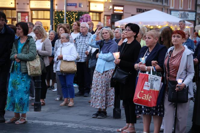 75 lat temu obraz Matki Boskiej w Lublinie zapłakał. Wierni uczcili rocznicę „Cudu lubelskiego” procesją różańcową