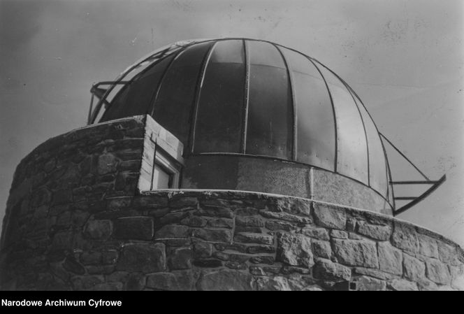 Obserwatorium Meteorologiczno-Astronomiczne na szczycie Pop Iwan (pasmo Czarnohory)