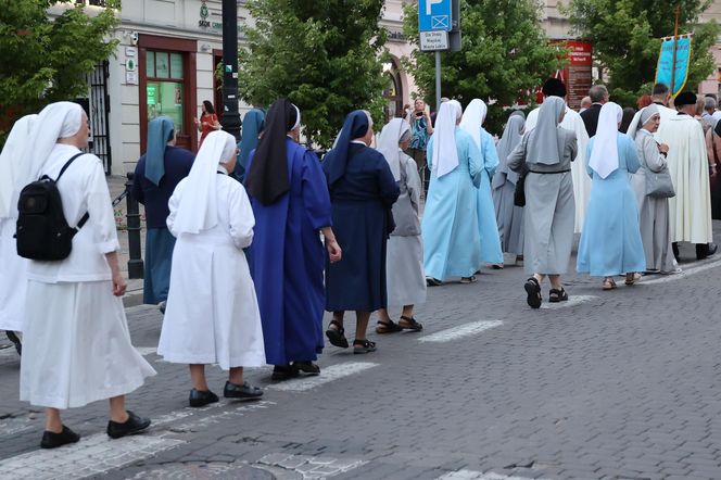 76. rocznica Cudu Lubelskiego. Procesja różańcowa w centrum Lublina
