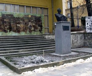 Zabytkowa mozaika Otto Schiera odzyska dawny blask? Los dzieła wciąż niepewny