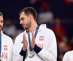 Polska Francja , Igrzyska Olimpijskie, dekoracja, ceremonia