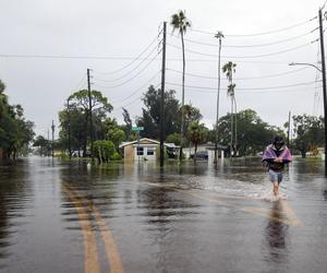 Huragan Debby wyrzucił na plaże kokainę wartą milion