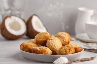 Bez mąki, a idealnie kruche i pyszne. Tak dobrych ciasteczek kokosowych nie można nigdzie kupić