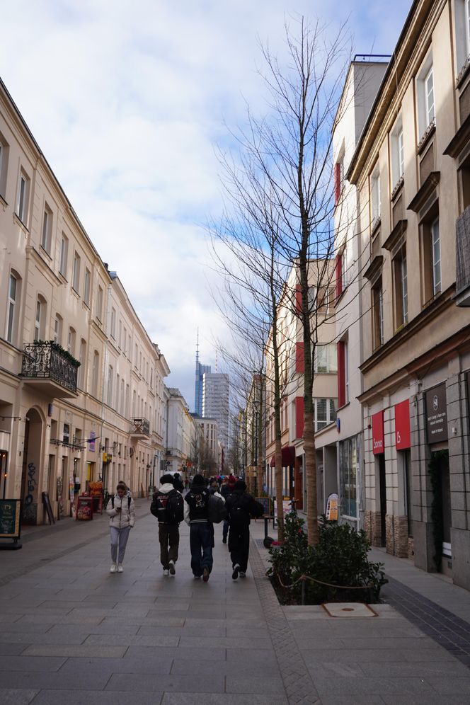 Ulica Chmielna przeszła gruntowny remont