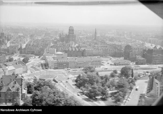 Gdańsk na starych fotografiach. Zobaczcie, jak zmieniło się miasto!