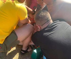 50-latek skoczył z mola i zaczął się topić! Ratownicy uratowali go w ostatniej chwili 