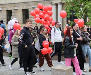 Kosmiczny korowód studencki przeszedł 9 maja ulicami Lublina