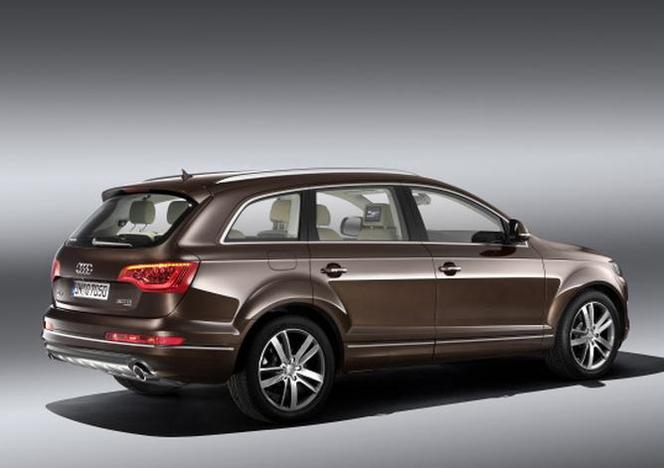 Audi Q7 - prestiżowy SUV z lat 2000