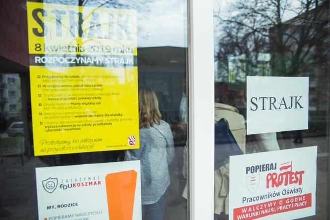 W Gdańsku strajk odbywa się nadal w 33 przedszkolach i 96 szkołach. Dotyczy on 4000 nauczycieli i 400 pracowników administracji i obsługi.